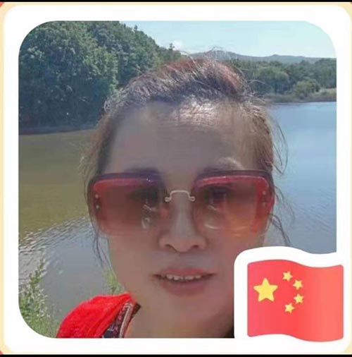 公益大使用手诊手治急救穴在大巴车上救人