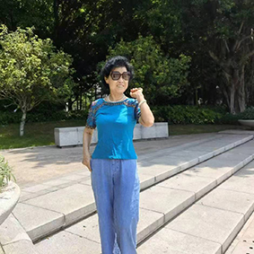 群友分享做十三推感受：不到两个月自己的腰椎间盘突出、腱鞘炎、膝盖疼好了，“阳了”以后三天就好了，没有其他症状。