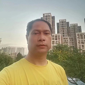 群友分享做十三推脱离了吃药，可以像正常人一样能瞪大眼睛，做事也不那么累了，连爬楼梯也比之前快了，晚上好睡觉，夜尿少了，手脚也温暖了，手掌手指也有肉红润了。